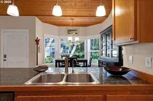 2014 Royal Saint Georges Dr, Florence, OR 97439 - Photo 16