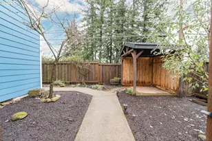 8609 SE Flavel St, Portland, OR 97266 - Photo 30