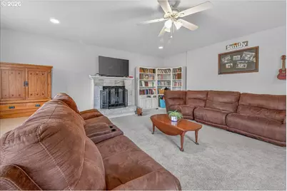 1645 3rd St, Columbia City, OR 97018 - Photo 6