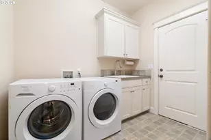 3578 NW Gerritz Terrace, Portland, OR 97229 - Photo 22