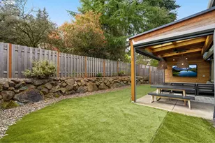 1202 Spruce St, Lake Oswego, OR 97034 - Photo 28