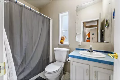 620 N Bay St, Waldport, OR 97394 - Photo 20