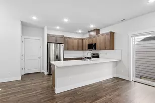 15212 NW Cosmos St, Portland, OR 97229 - Photo 10
