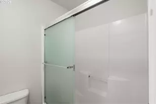 896 SE 74th Ave, Hillsboro, OR 97123 - Photo 26
