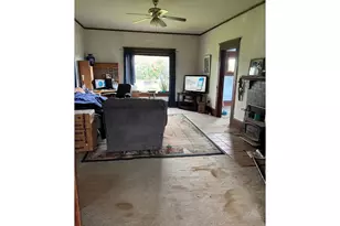 83354 N Pacific Hwy, Creswell, OR 97426 - Photo 14