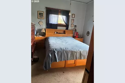 83354 N Pacific Hwy, Creswell, OR 97426 - Photo 10