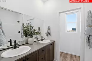 429 NE Hunter Dr, Estacada, OR 97023 - Photo 22