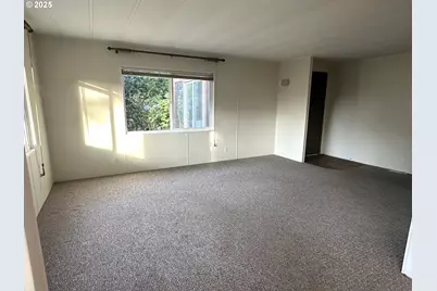 1601 Rhododendron Dr #572, Florence, OR 97439 - Photo 6