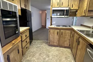 1601 Rhododendron Dr, Florence, OR 97439 - Photo 10