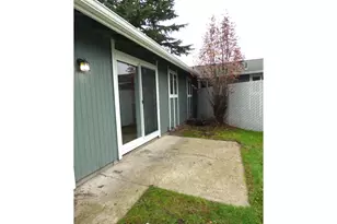 4016 45th Ave NE, Salem, OR 97305 - Photo 16