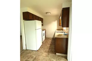 4016 45th Ave NE, Salem, OR 97305 - Photo 6