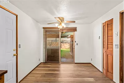 1625 S Bertelsen Rd, Eugene, OR 97402 - Photo 12