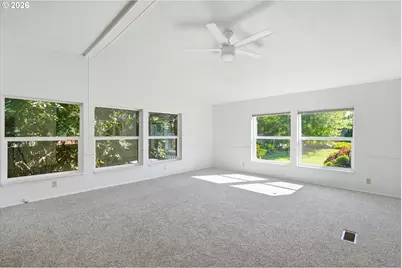 11661 SW Spring Hill Rd, Gaston, OR 97119 - Photo 12