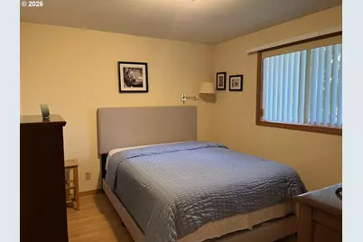 2286 N 22nd Ct, Florence, OR 97439 - Photo 22