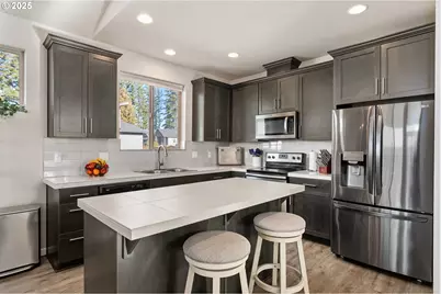 1565 NE Heaven St, Estacada, OR 97023 - Photo 8