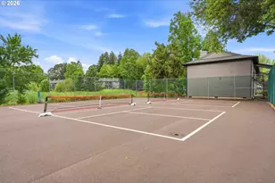 12638 NW Barnes Rd, Portland, OR 97229 - Photo 24