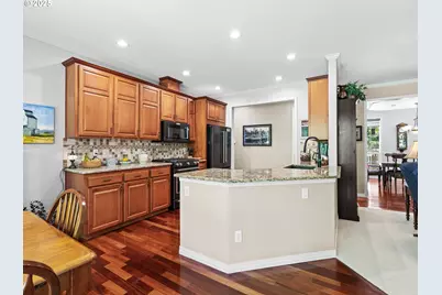 22957 SE Oakview Ln, Eagle Creek, OR 97022 - Photo 8