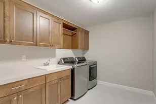 4057 Heron Dr, West Linn, OR 97068 - Photo 36