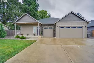 10409 NE 63rd Cir, Vancouver, WA 98662 - Photo 2