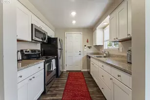 8315 SW La Mancha Ct, Portland, OR 97224 - Photo 10