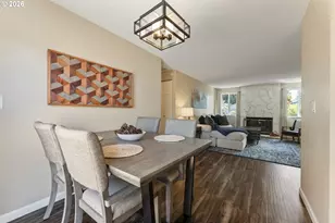8315 SW La Mancha Ct, Portland, OR 97224 - Photo 8