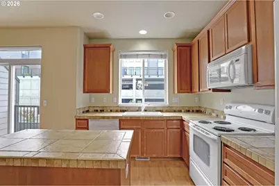15919 SW Kaylynn Ln, Beaverton, OR 97006 - Photo 8