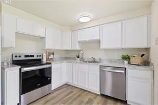 266 40th St, Springfield, OR 97478 - Photo 10