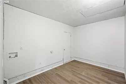 266 40th St, Springfield, OR 97478 - Photo 32