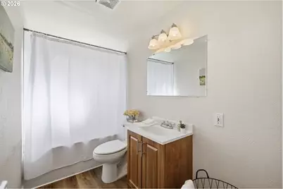 266 40th St, Springfield, OR 97478 - Photo 30