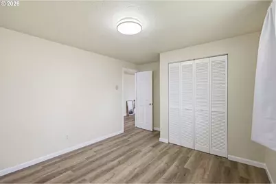 266 40th St, Springfield, OR 97478 - Photo 28