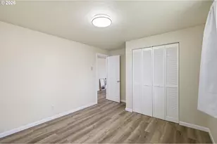 266 40th St, Springfield, OR 97478 - Photo 28