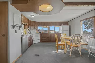 288 S Molly Ann Rd, Tygh Valley, OR 97063 - Photo 12