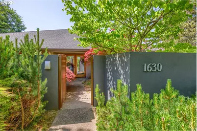 1630 NW Olmar Dr, Grants Pass, OR 97526 - Photo 2