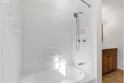 27144 Irish Bend Loop, Halsey, OR 97348 - Photo 20