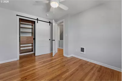 2555 NW Savier St #9, Portland, OR 97210 - Photo 24