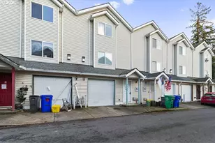 2330 SE Lee Ln, Portland, OR 97233 - Photo 2
