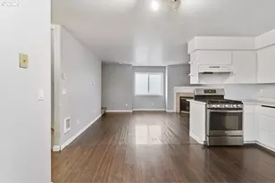 2330 SE Lee Ln, Portland, OR 97233 - Photo 6