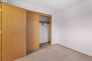 2330 SE Lee Ln, Portland, OR 97233 - Photo 10