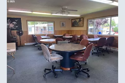 16901 SE Division St #43, Portland, OR 97236 - Photo 18