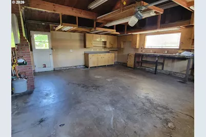 1625 Monterey Ln, Eugene, OR 97401 - Photo 32