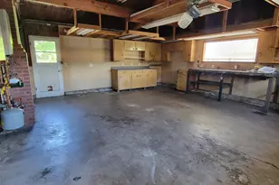 1625 Monterey Ln, Eugene, OR 97401 - Photo 32