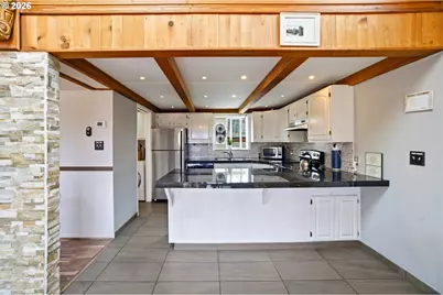 401 N 6th Ave, Rockaway Beach, OR 97136 - Photo 6