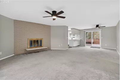 1944 NE Brogden Ct, Hillsboro, OR 97124 - Photo 6