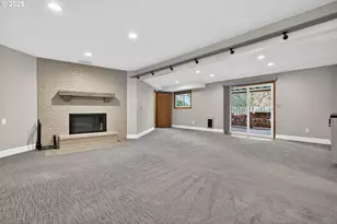 1944 NE Brogden Ct, Hillsboro, OR 97124 - Photo 28