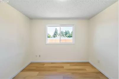 2449 Oak St, North Bend, OR 97459 - Photo 14