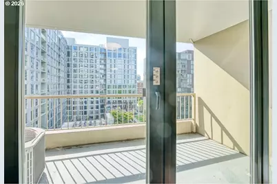 255 SW Harrison St #11D, Portland, OR 97201 - Photo 6