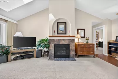 2662 NW Mt Ashland Dr, McMinnville, OR 97128 - Photo 12