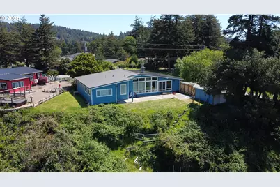 654 Madrona Ave, Port Orford, OR 97465 - Photo 44