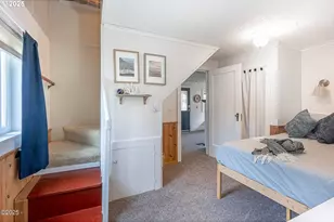 1540 NW 20th St, Lincoln City, OR 97367 - Photo 10