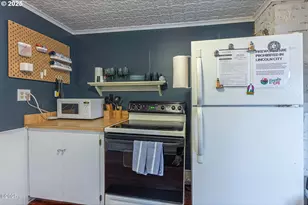 1540 NW 20th St, Lincoln City, OR 97367 - Photo 22